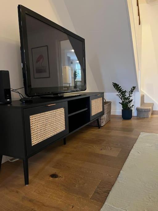 Willingham  Chic 2 Bedroom Cottage מראה חיצוני תמונה